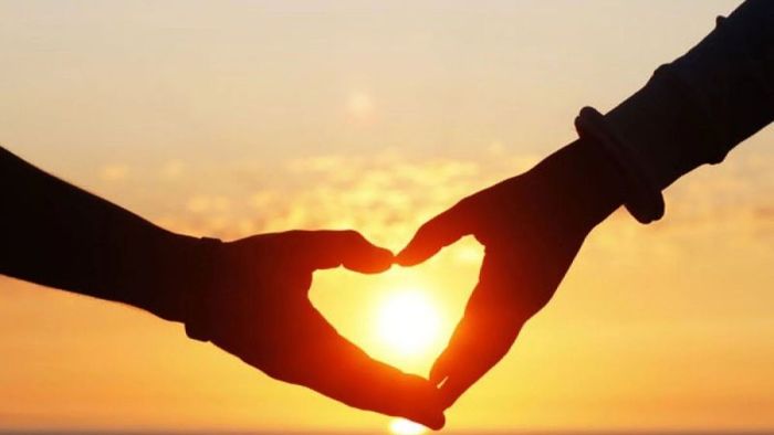 Ví dụ về cách sử dụng từ mãi keo mãi mận